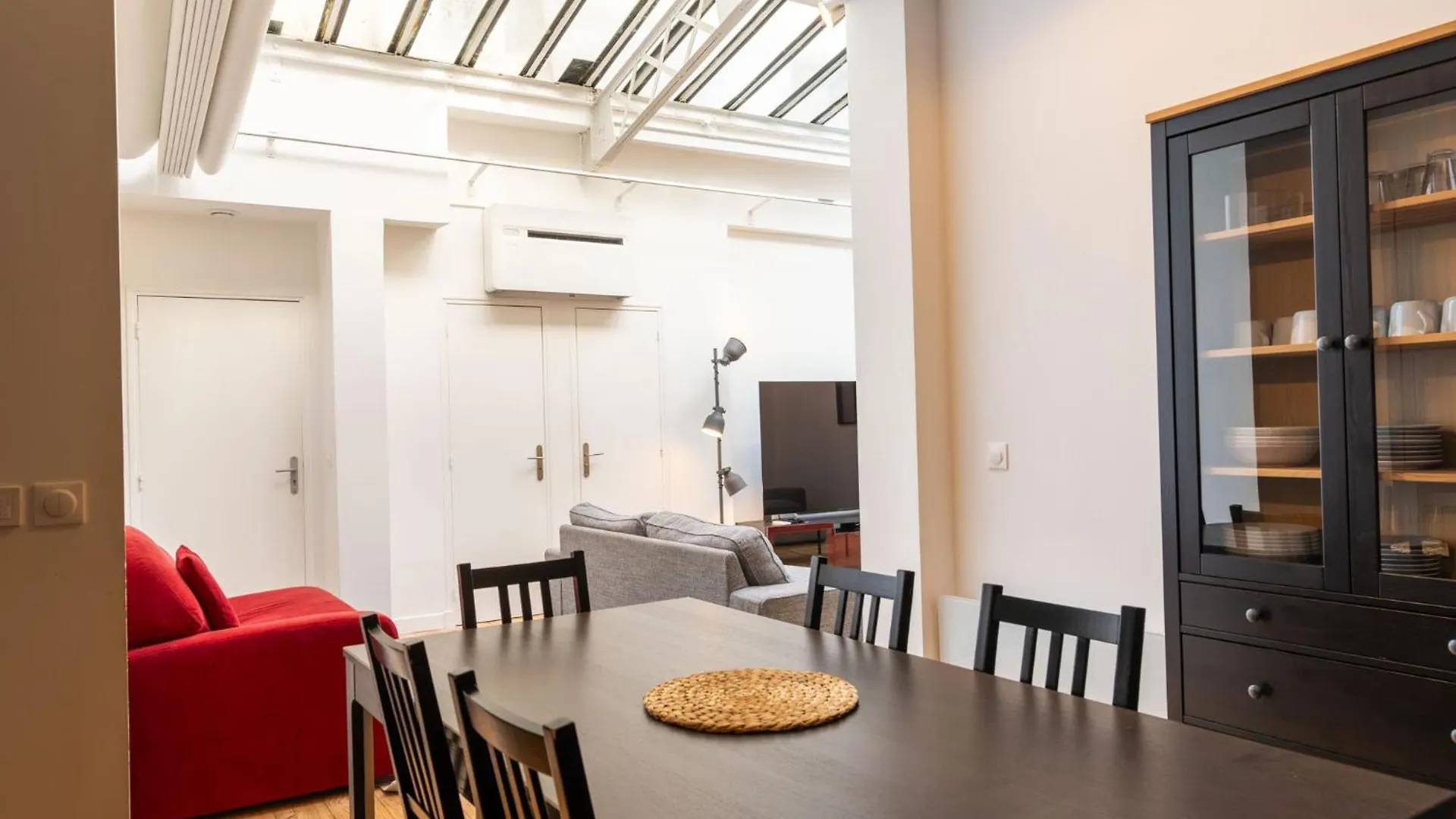 Apartment Loft House 3 Bedroom Bastille, Marais Ac By Lcc Agency