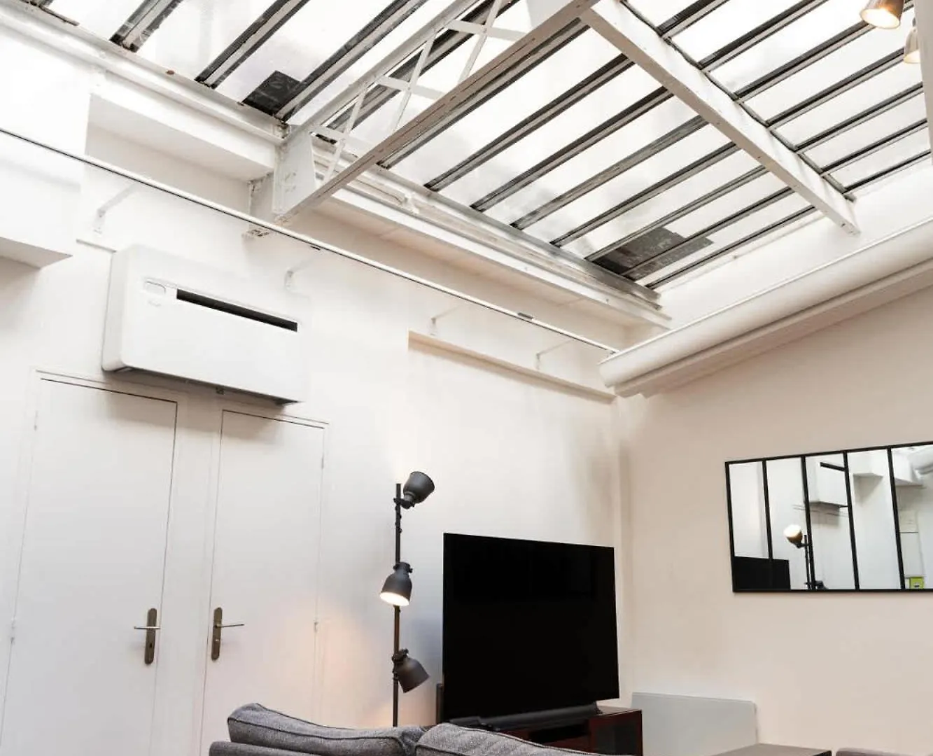 Loft House 3 Bedroom Bastille, Marais Ac By Lcc Agency * Paris