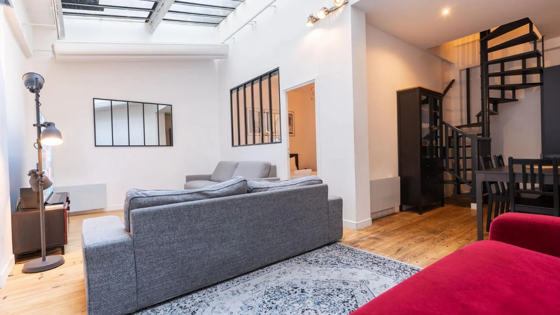 Апартаменты Loft House 3 Bedroom Bastille, Marais Ac By Lcc Agency